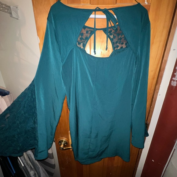 altar'd state green long sleeve dress Altar'd State Lace Long Sleeve Green Dress XS